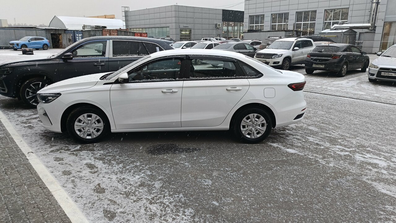 photo КорсГрупп, Geely