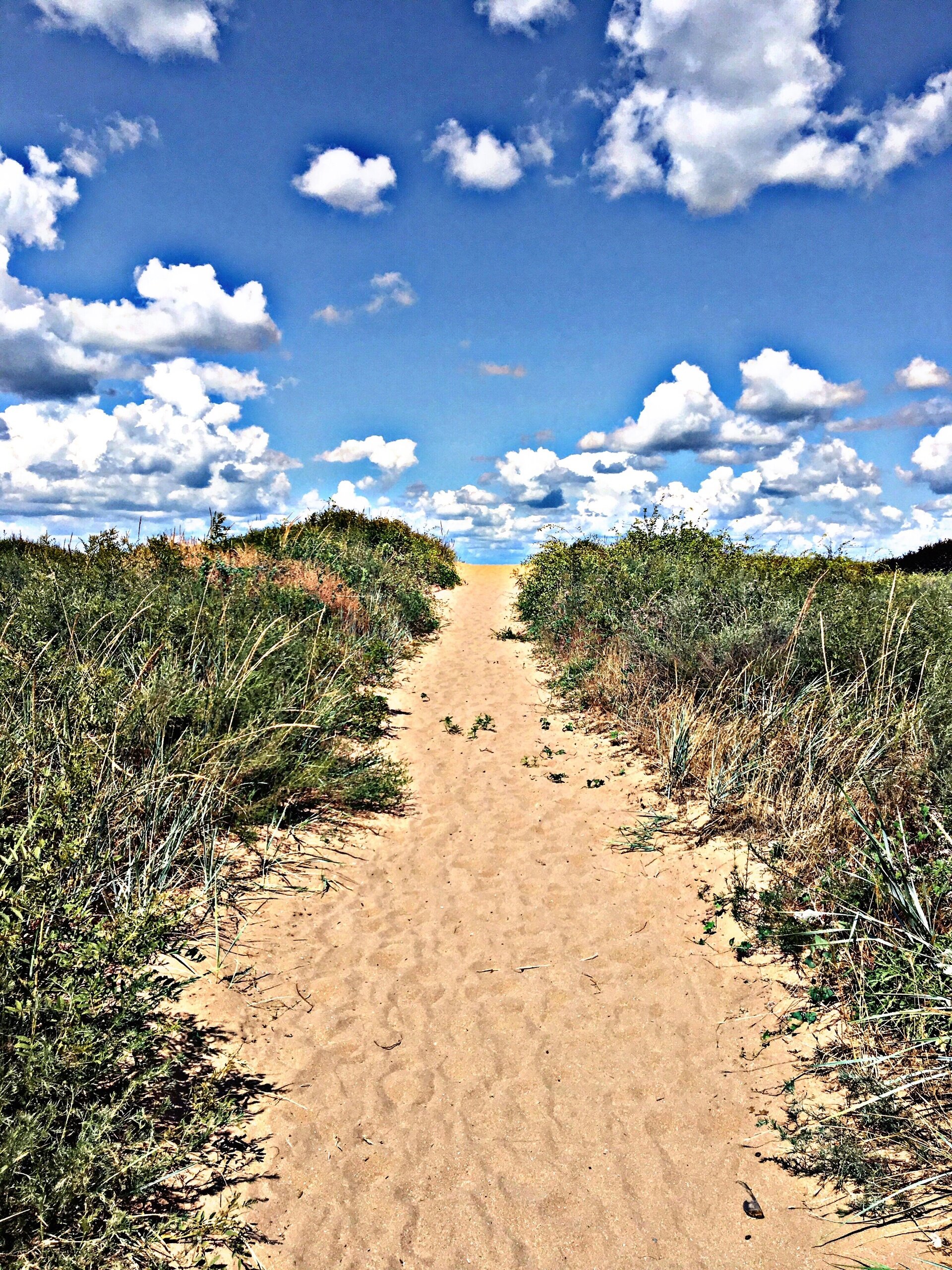 Фото Маленькая страна