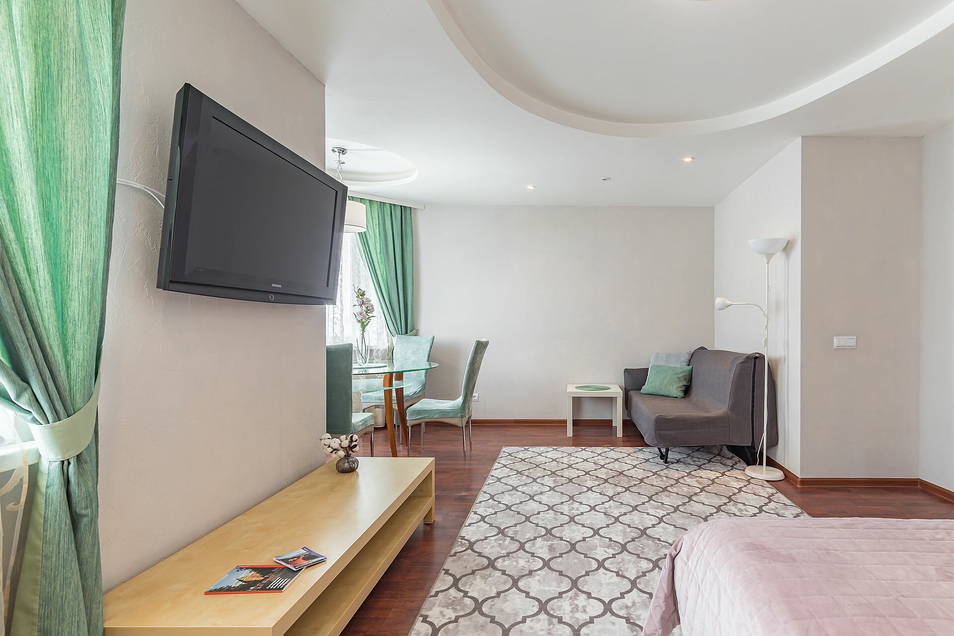 Фото Стрелка на улице Мещерский Бульвар 3 корпус 3