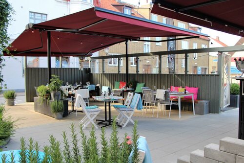 Внешний вид отеля Continental du Sud в Истаде, фото 3