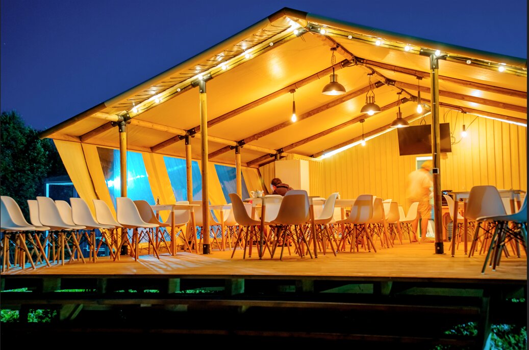 Фото Носороги