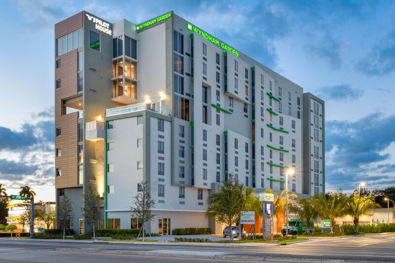 Гостиница Ramada Plaza by Wyndham Lucknow Hotel and Convention Centre