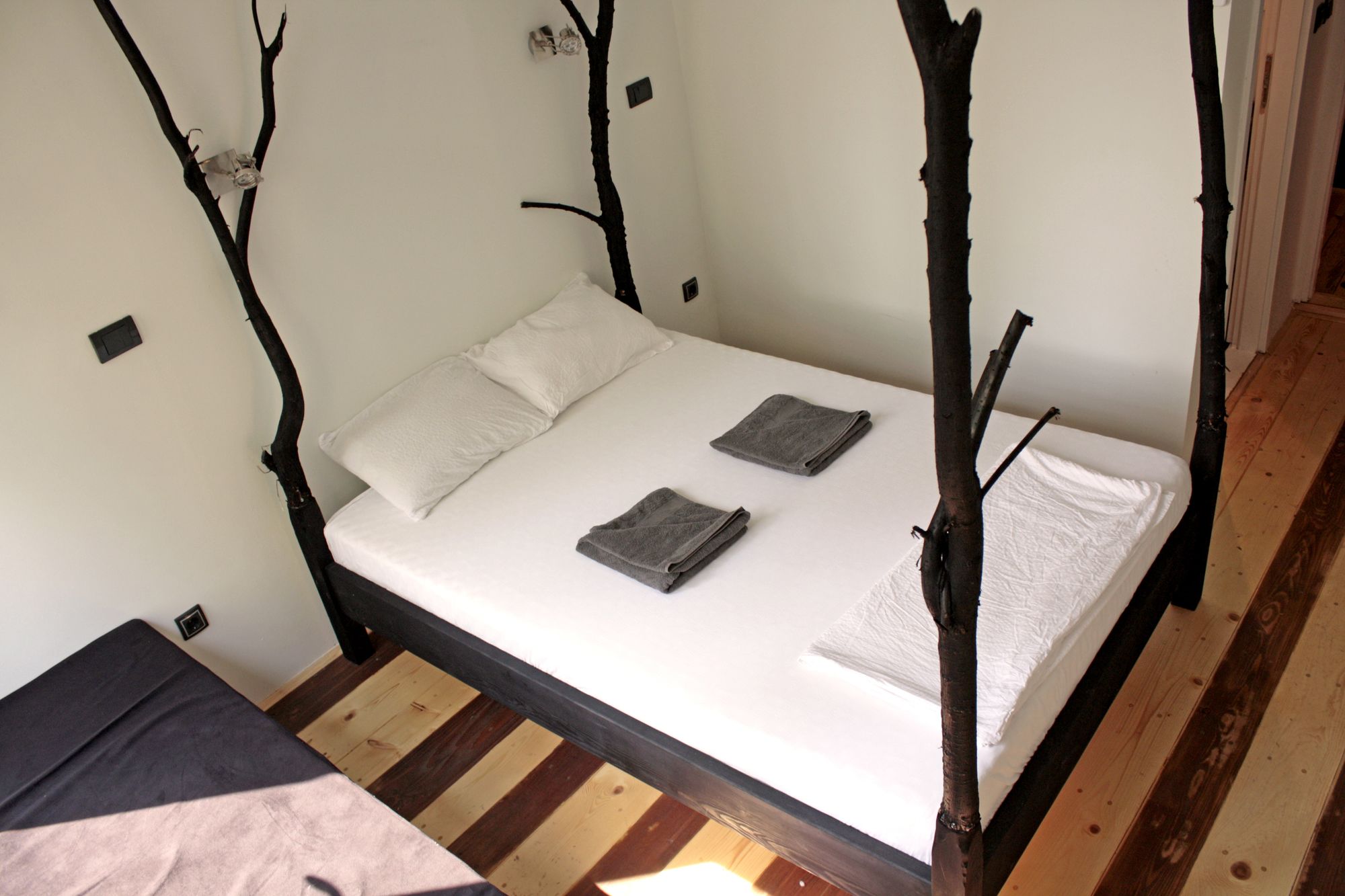 Фото ArkaBarka Floating Hostel