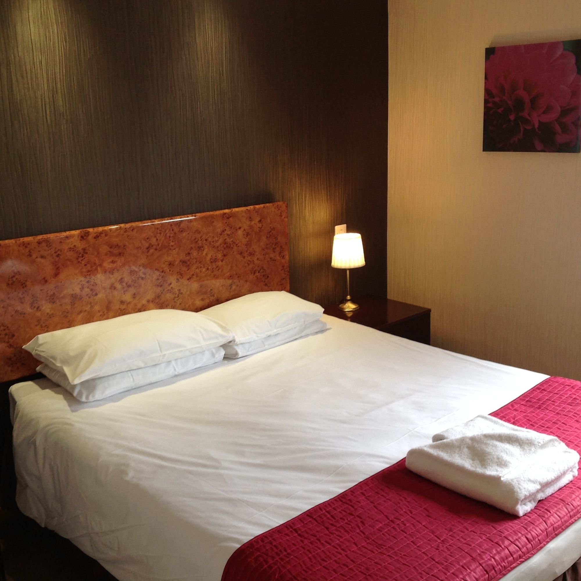 Фото Great Western Hotel Aberdeen