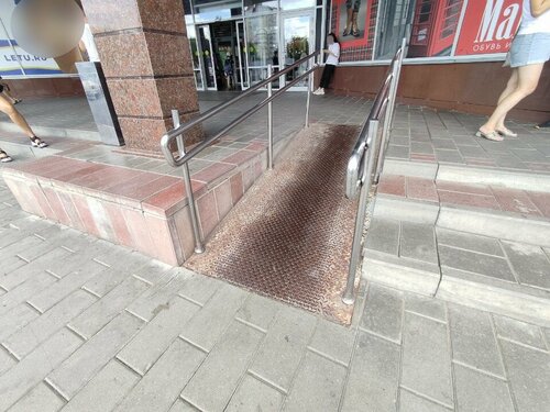 Унисекс тасты сақиналар