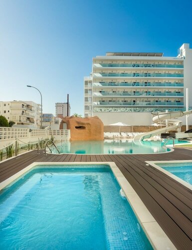 Внешний вид отеля Villa Luz Family Gourmet & All Exclusive Hotel в Гандии, фото 1