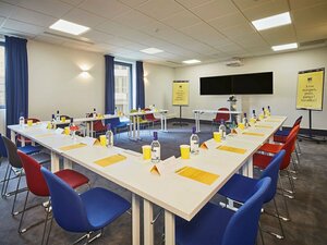 Гостиница Radisson Hotel Bordeaux Saint Jean