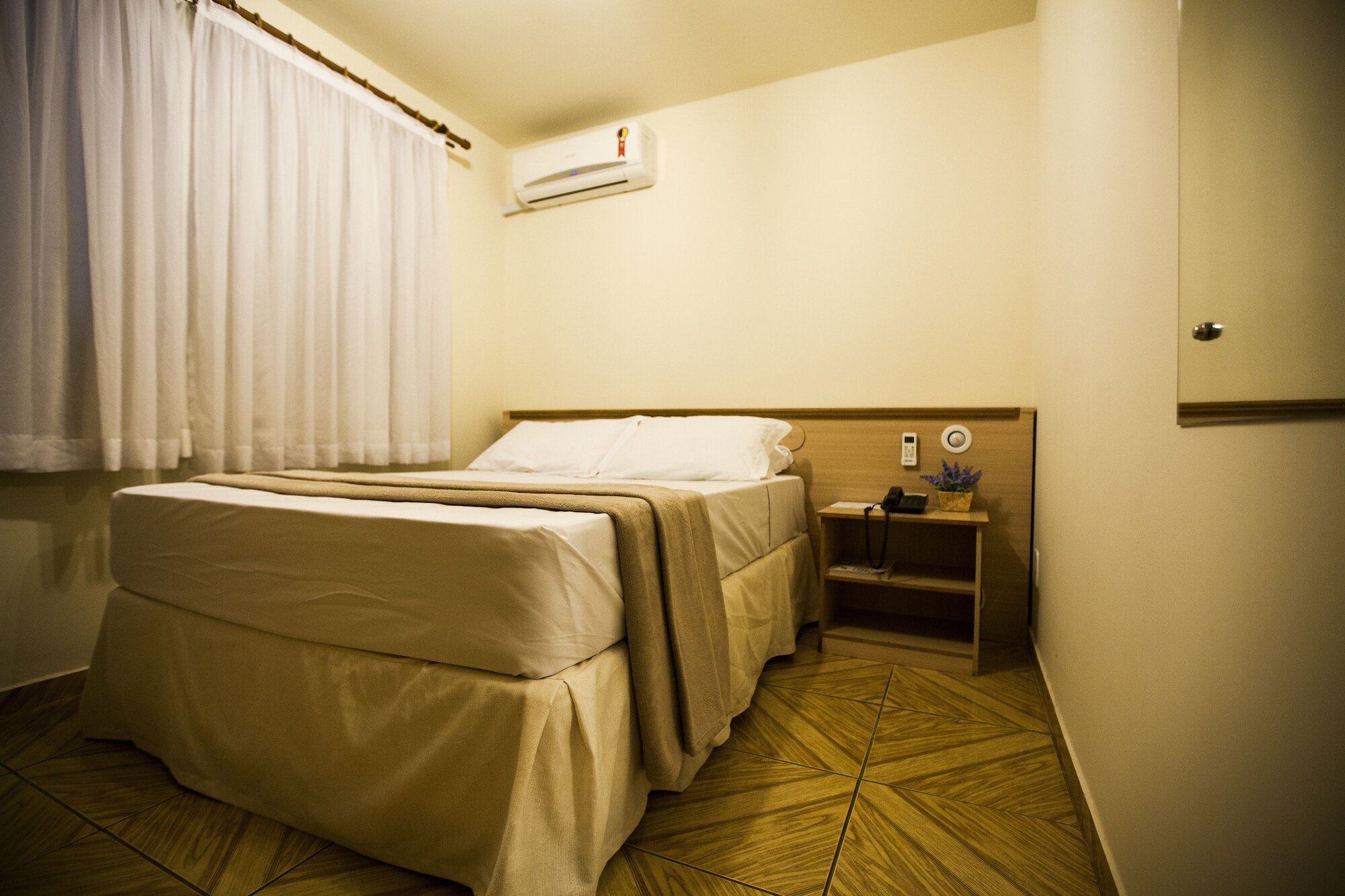 Фото Harbor Self Cidade Verde