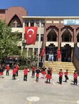 Aziziye Middle School (Diyarbakır, Yenişehir, Yolaltı Mah., Şilbe 1. Sok.), escuela de enseñanza general