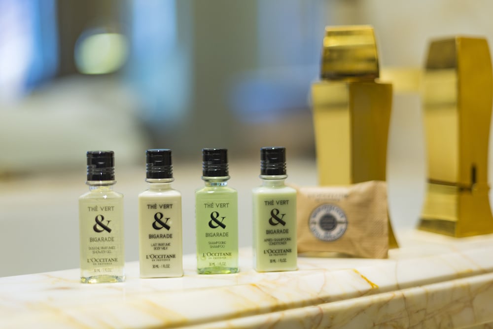 Фото Wanda Reign Wuhan