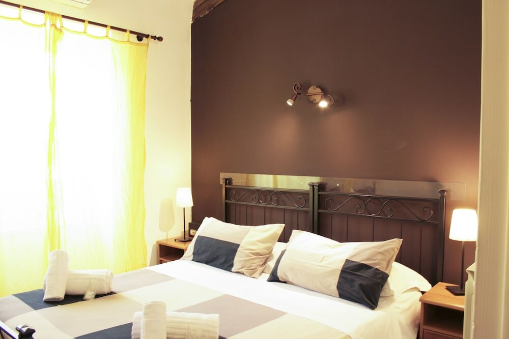 Фото Sixtythree Guesthouse