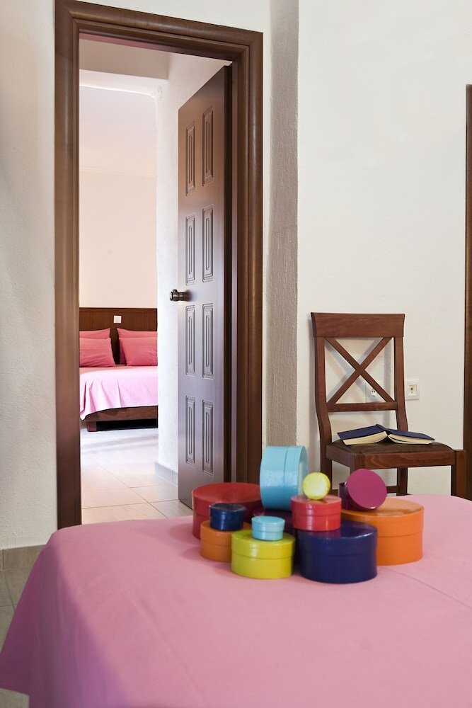 Фото Stratos Hotel