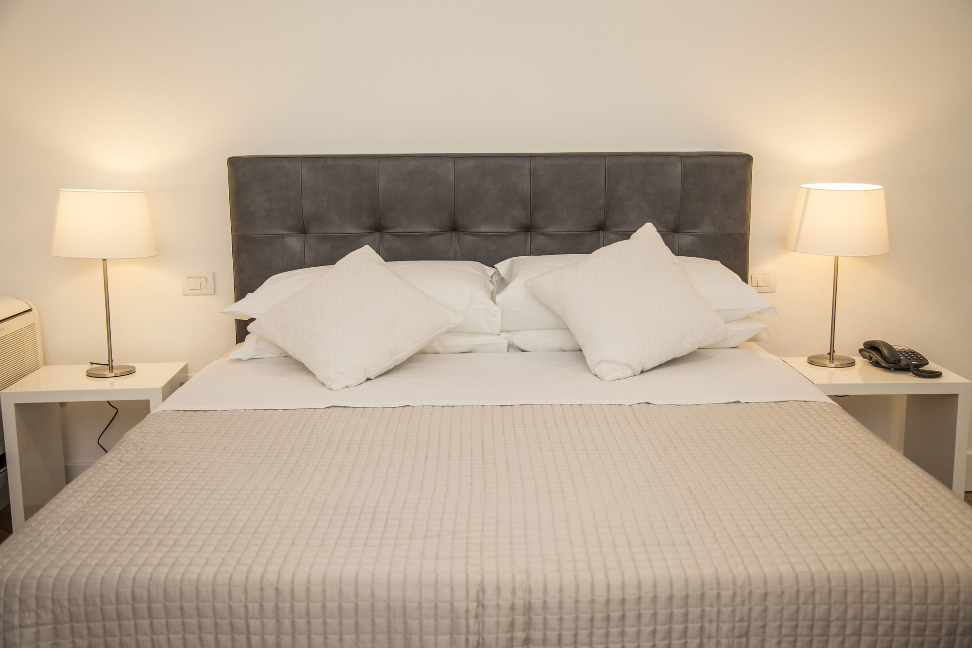 Фото Santa Chiara Boutique Hotel