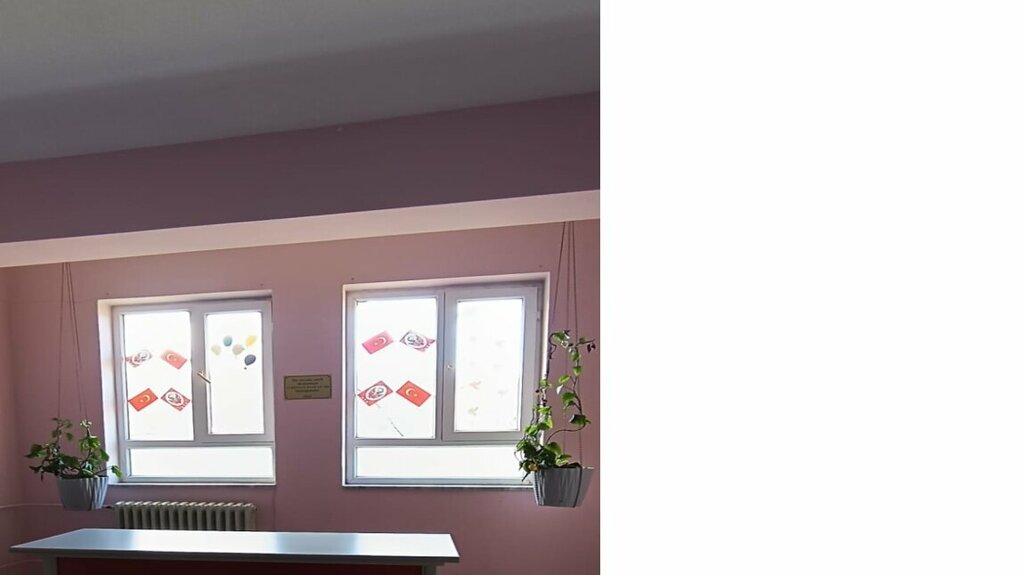 School Acmabasi Sehit Mehmet Sari Ilkogretim Okulu, Kocaali, photo