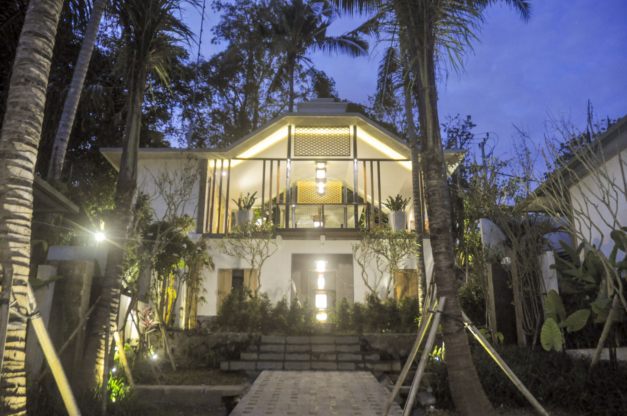 Фото Amora Ubud Boutique Villas