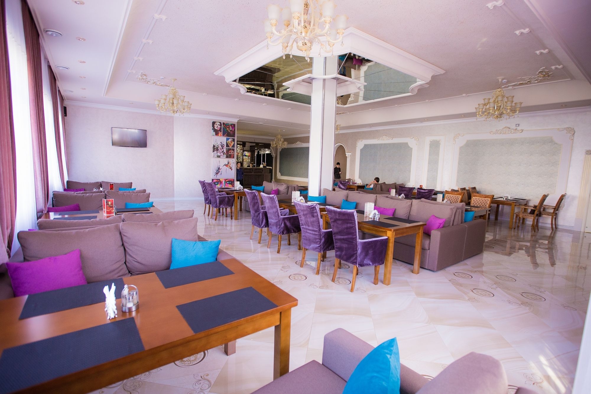 Фото Томирис