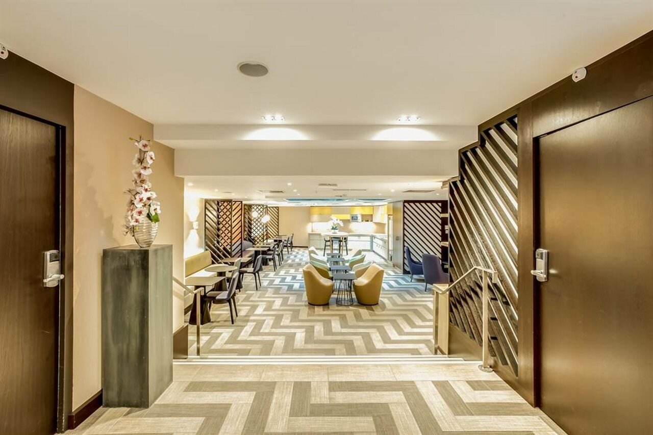 Фото Mercure Paris Arc de Triomphe Etoile