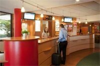 Внешний вид отеля ibis Tours Centre Gare в Туре, фото 4