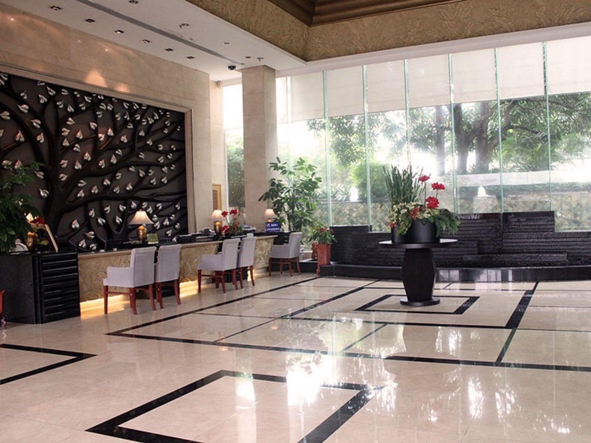 Фото Hua Yu Min Fu Hotel - Zhuhai