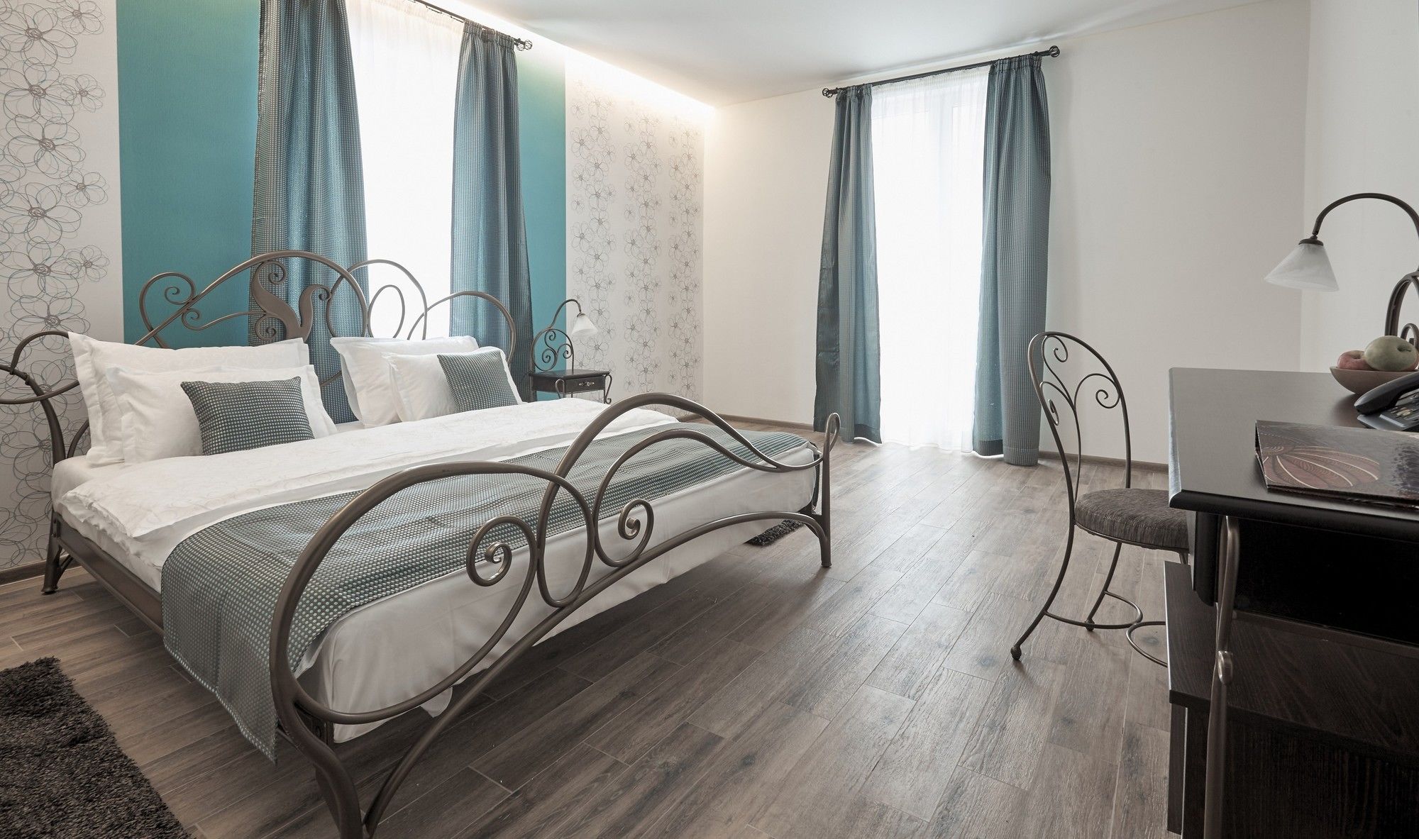 Фото Garni Hotel Dum Belgrade