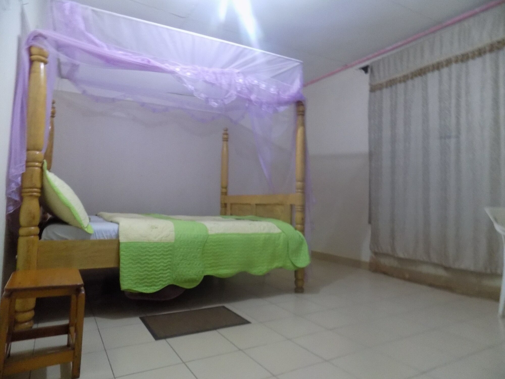 Фото Hotel B Plus