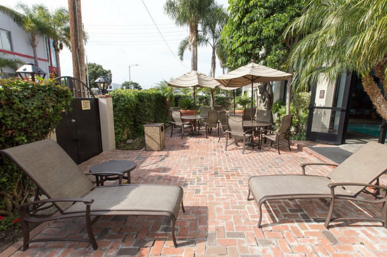 Фото Embassy Suites by Hilton Los Angeles Lax South/El Segundo