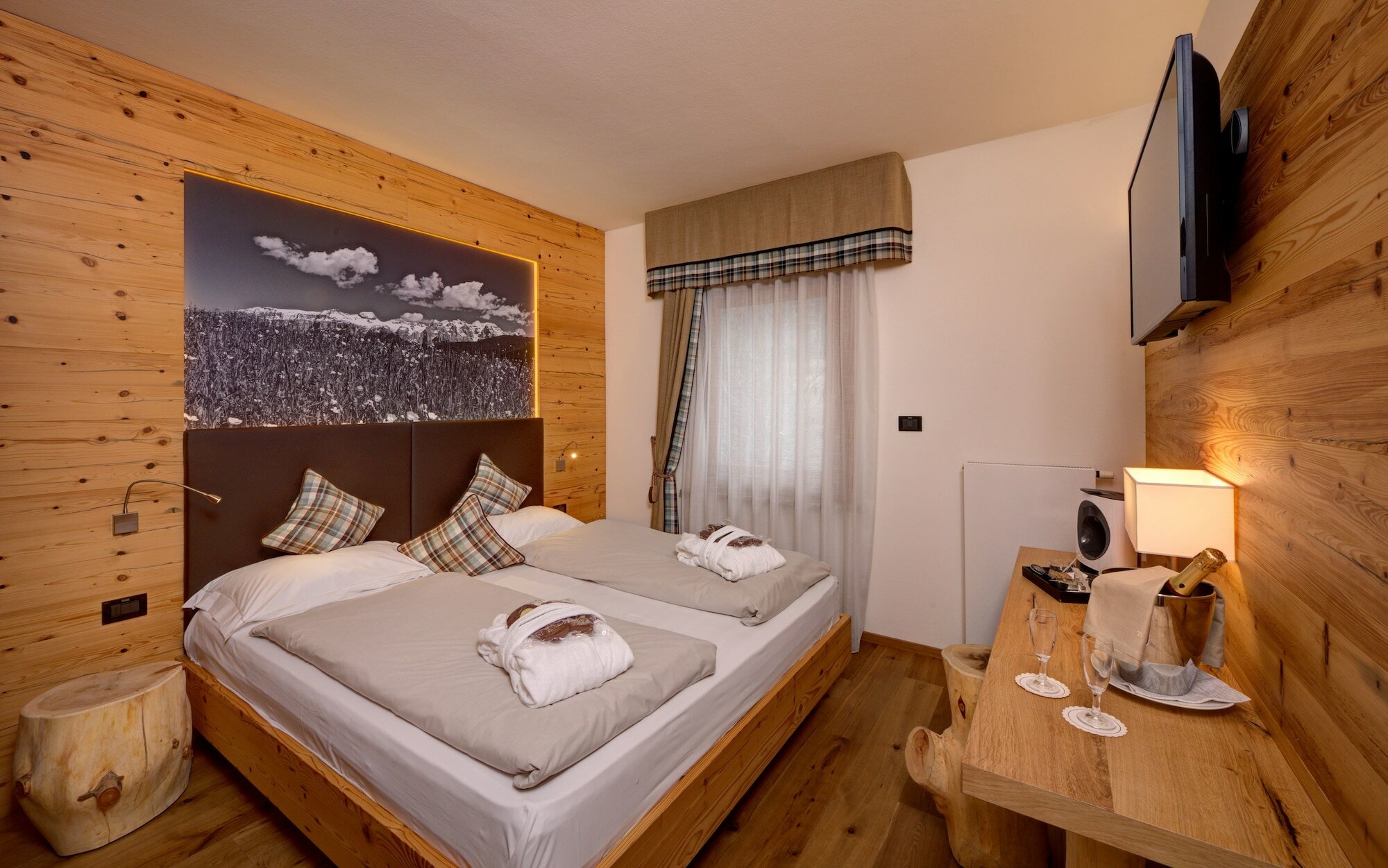 Фото Hotel Ravelli