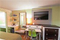 Фото Holiday Inn Express Atlanta Galleria - Ballpark Area, an Ihg Hotel