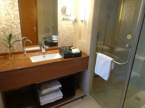 Гостиница Hongyang · Linglu Hotel