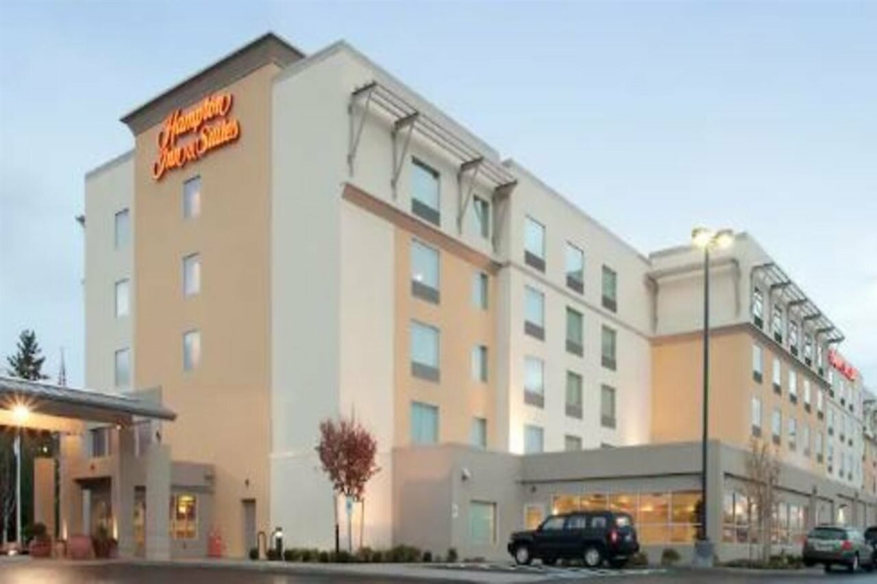 Фото Hampton Inn & Suites Seattle/Federal Way