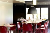 Фото Campanile Evry Est - Saint-Germain les Corbeil