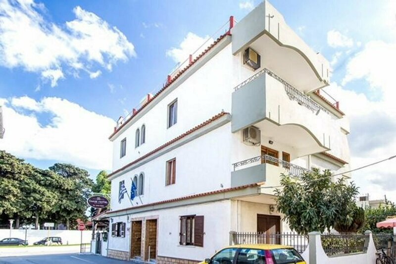 Апартаменты Takis Hotel