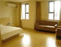 Фото Jinjiang Inn Nanchang Minde Road