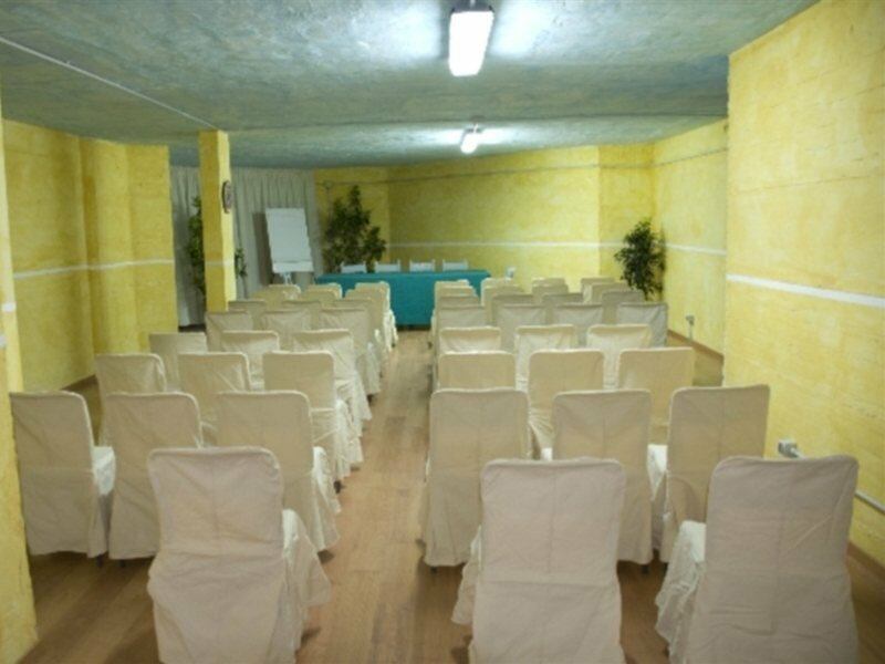 Фото Hotel Stefania Boutique Hotel by the Beach