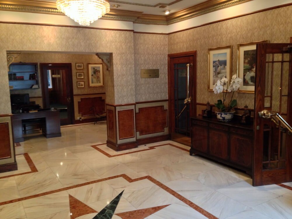 Фото Berjaya Eden Park London Hotel