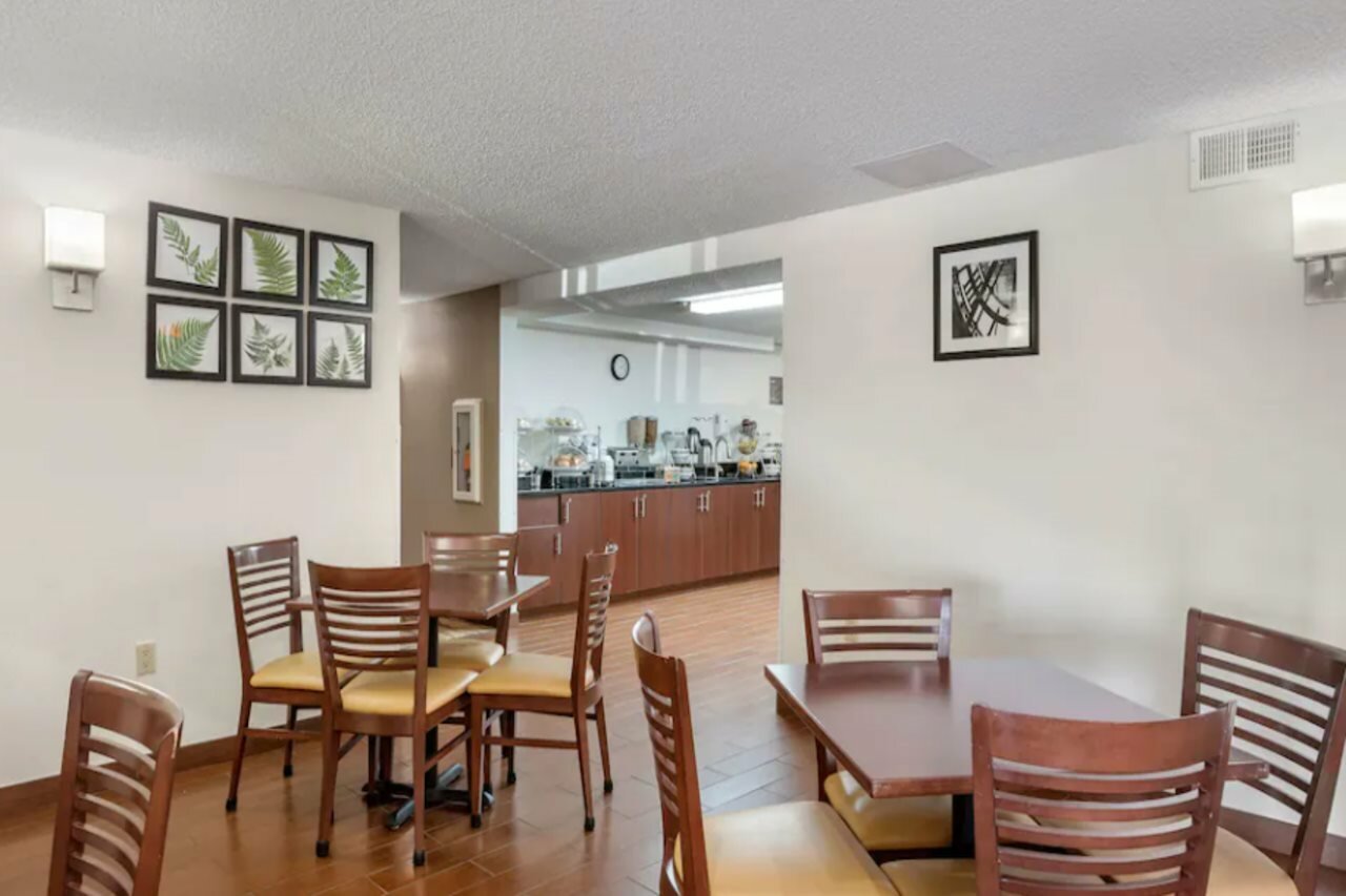 Фото Sleep Inn DeWitt - Lansing North