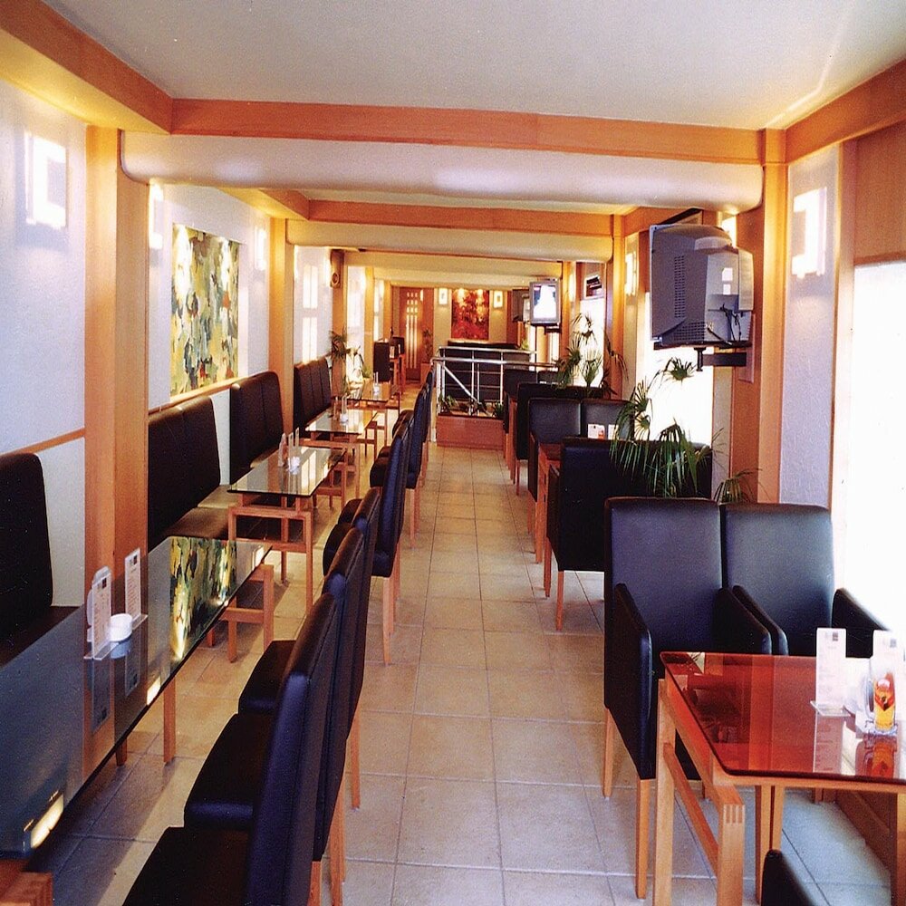 Фото Radha Regent