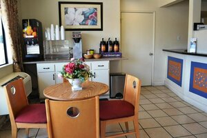 Гостиница Vagabond Inn Fresno