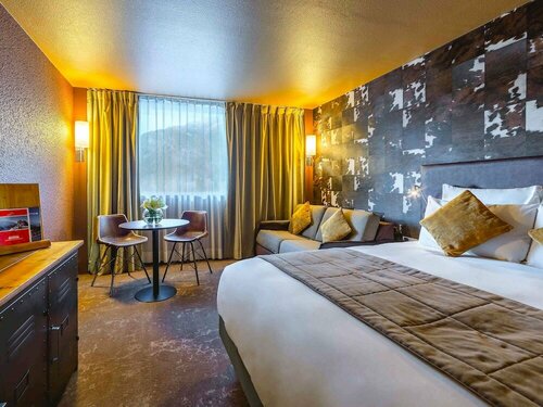 Гостиница Big Sky Hotel в Шамони