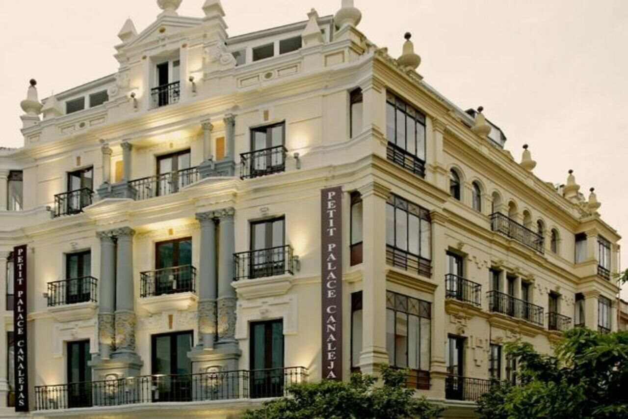 Фото Petit Palace Sevilla Canalejas