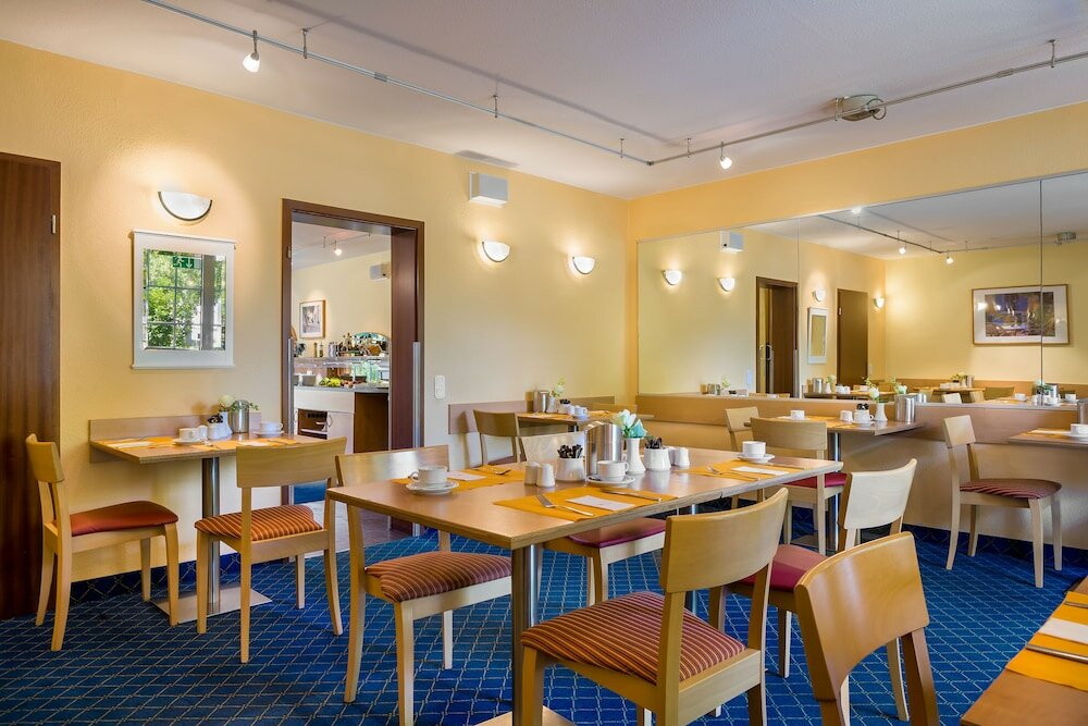 Фото Acora Düsseldorf Living the City