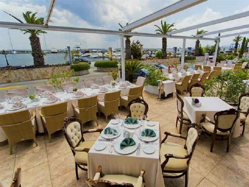 Фото Palace Marina Dinevi Hotel