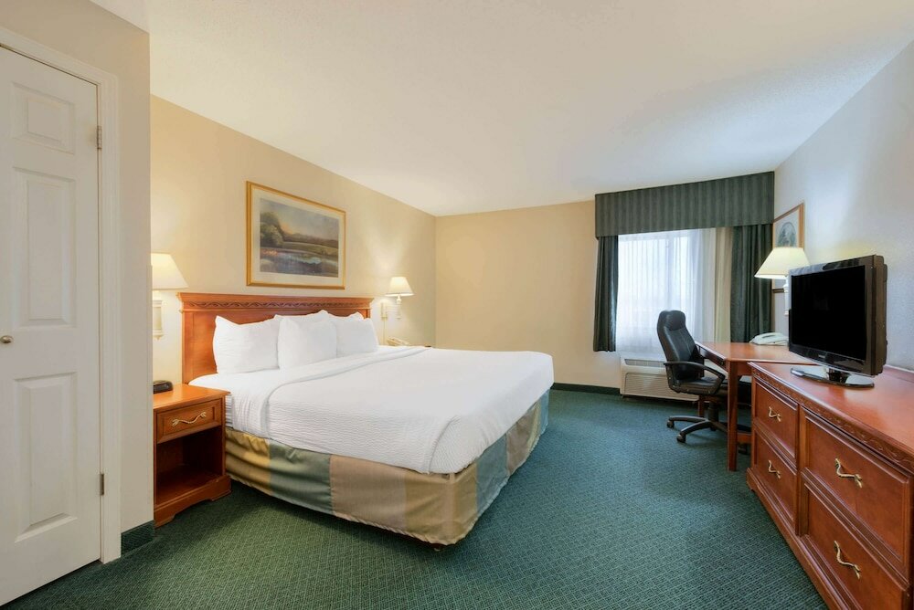 Фото La Quinta Inn by Wyndham Cleveland Independence