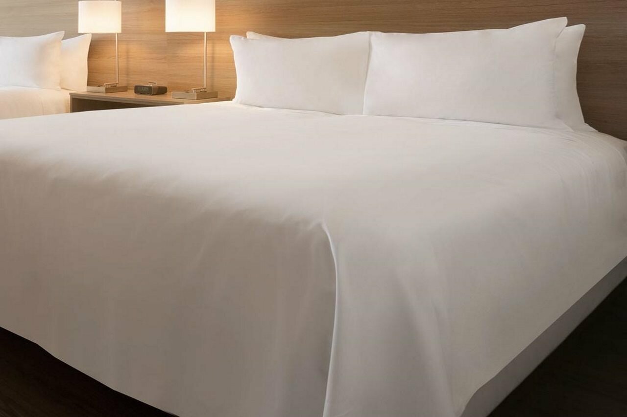 Фото Radisson Hotel Vancouver Airport