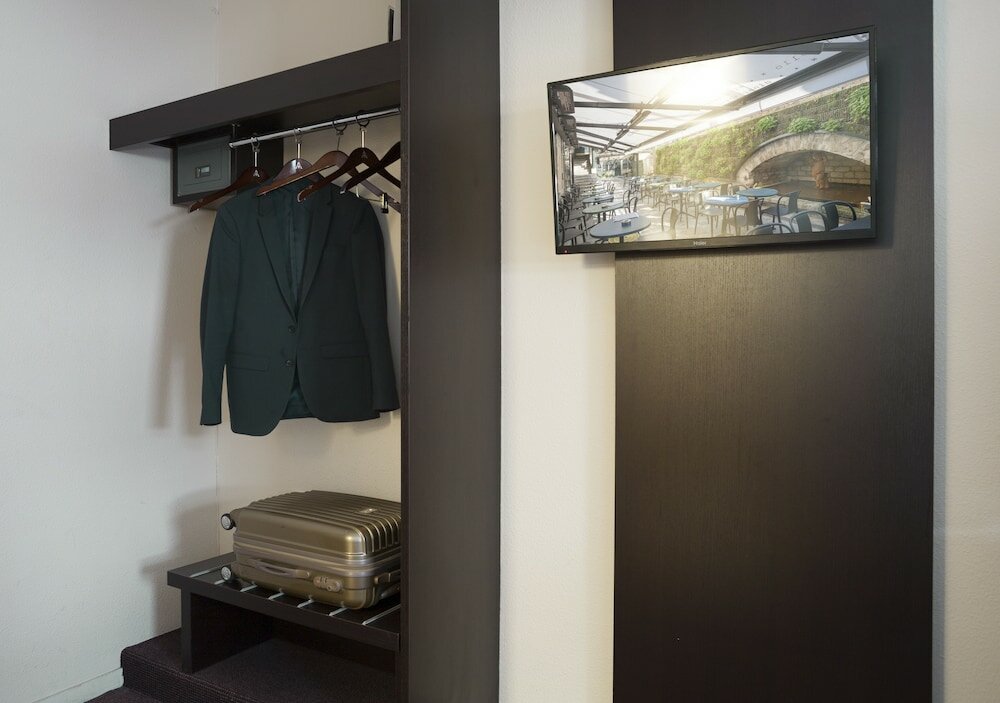 Фото Apogia Paris