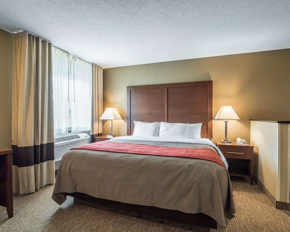 Фото Comfort Inn Saugerties