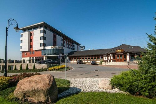 Гостиница Hotel Szafran в Сосновце