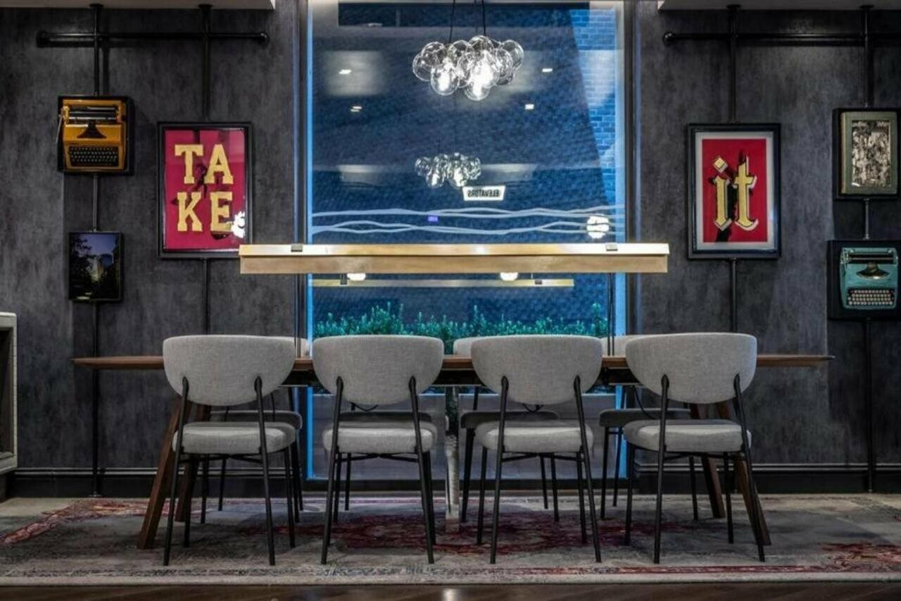 Фото Clayton Hotel City of London