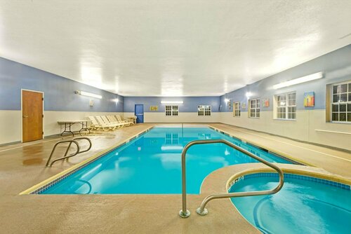 Внешний вид отеля Microtel Inn & Suites by Wyndham York в Йорке, фото 4