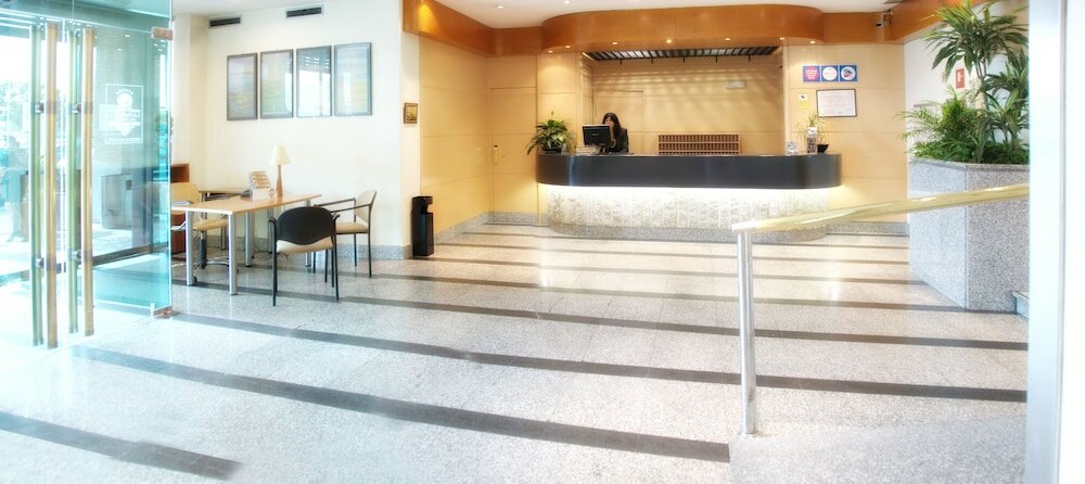 Фото Hotel Parquesur